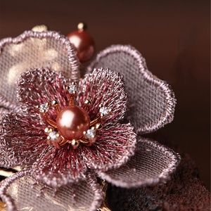 elegant flower breast pin 14 k gold plated brooch